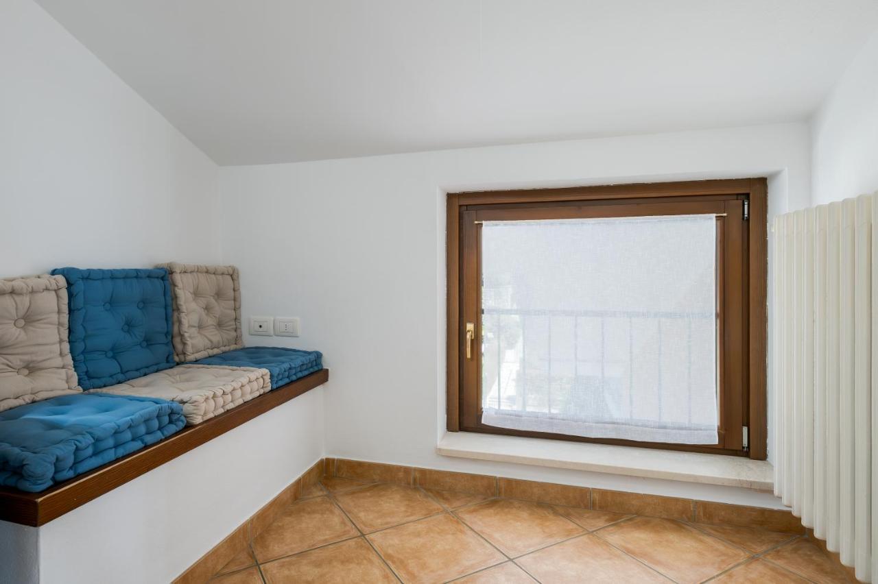 Lago Di Garda Vc, Dimora Charme Of Butterfly Apartment Cavaion Veronese Exterior foto